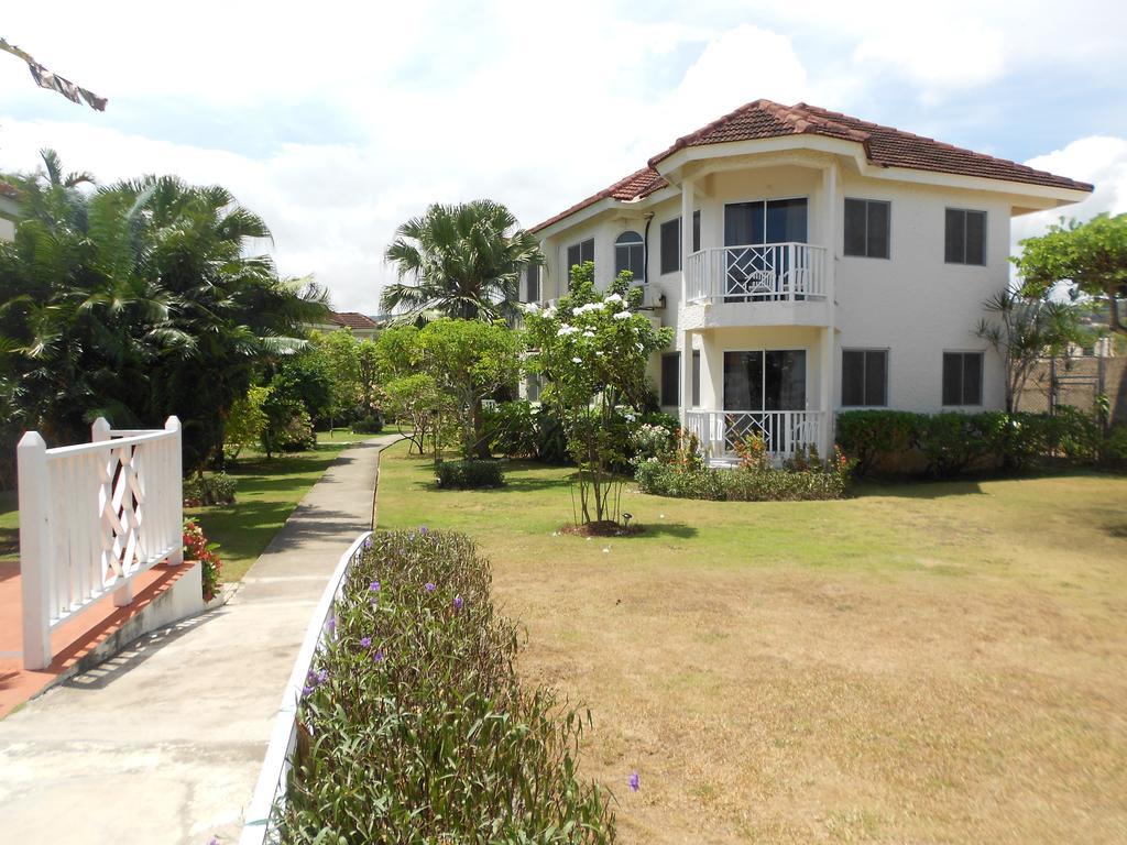Pipers Cove Resort Runaway Bay Ngoại thất bức ảnh